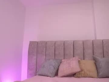 Join Chaturbate's Vvioleta_ vvioleta_ from Chaturbate