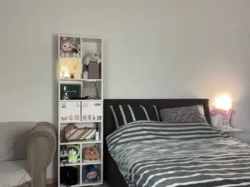 Admire 23 years old yourlittlesunrise_ from Chaturbate yourlittlesunrise_ from Chaturbate